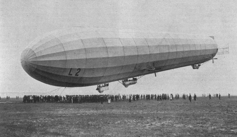 LZ 18, tutaj jeszcze jako L-2, jeden z pierwszych zeppelinów w linii /Wikimedia Commons /materiały prasowe