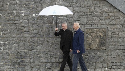 Łzy wzruszenia Joe Bidena. Niespodziewany punkt wizyty w Irlandii