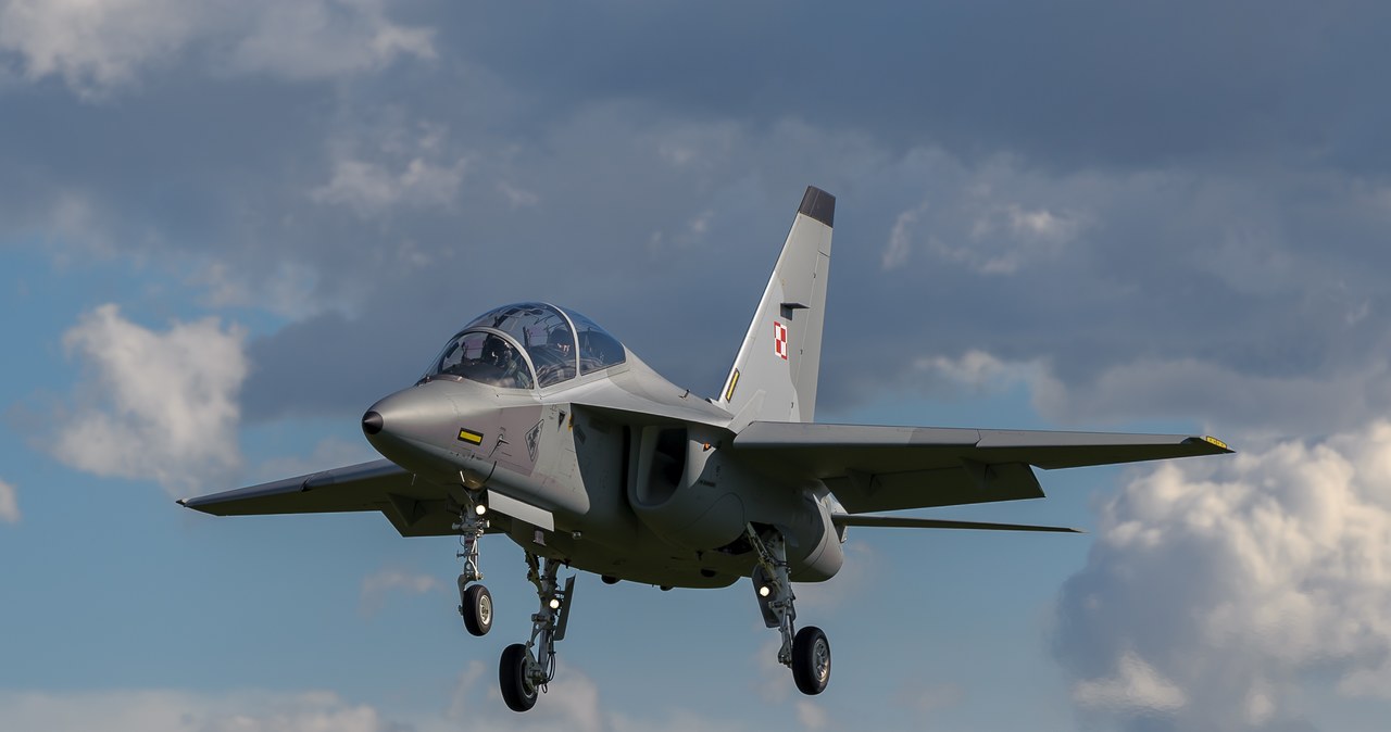 M-346 AJT w polskich Siłach Powietrznych określany jest jako "Bielik" /@LDO_Poland /Twitter