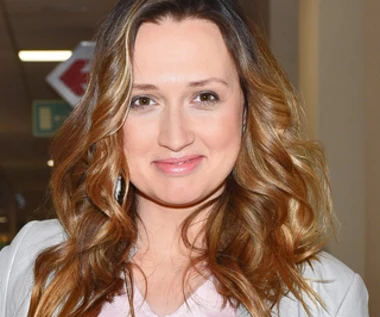 "M jak miłość": Anna Gzyra pręży ciało nad Bałtykiem! Była gwiazda serialu ma się czym pochwalić!