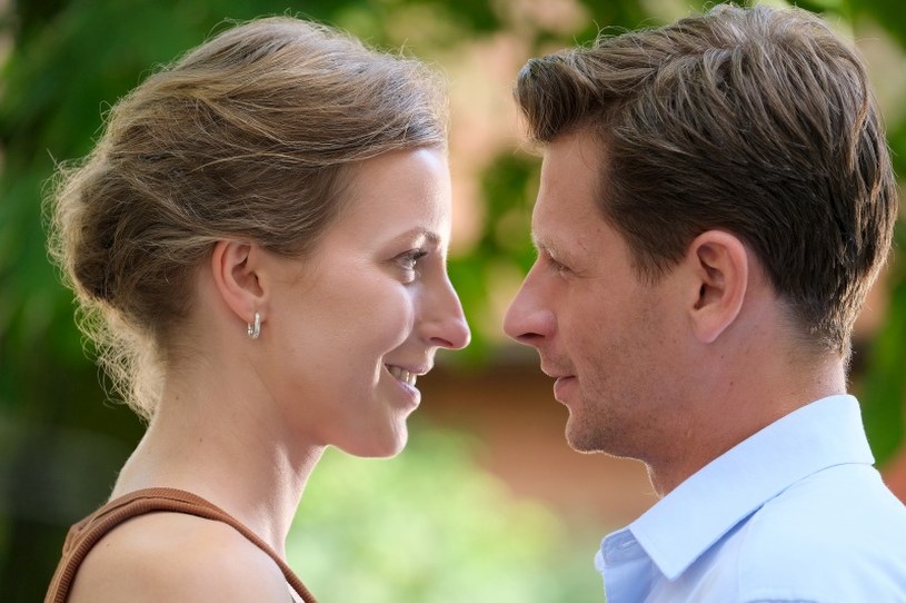 "M jak miłość": miłość wisi w powietrzu. Wreszcie podda się urokowi