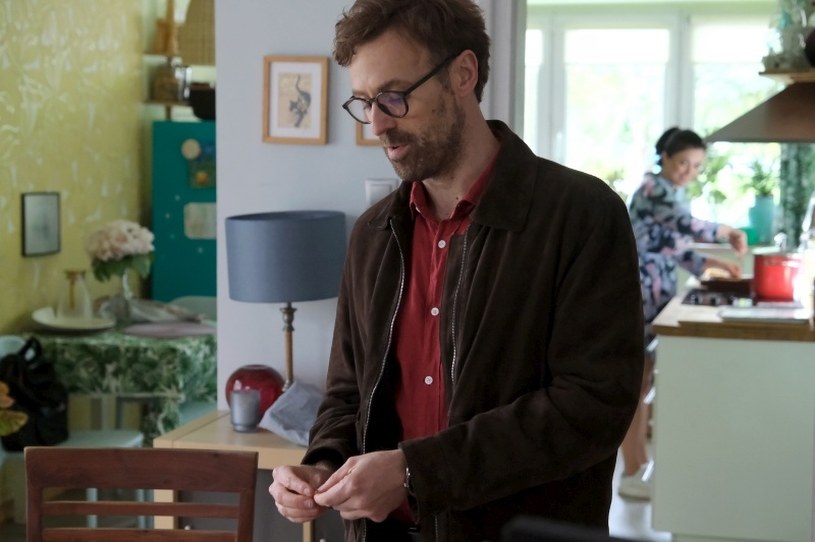 "M jak miłość”: w końcu trafi tam, gdzie jego miejsce. Za kratki!