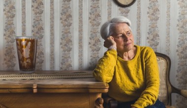 Ma 60 lat, a pracy tylko 10. Tyle ZUS wypłaci seniorce emerytury