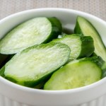 Ma cienką skórę i zero pestek, ale rzadko jadamy. Doskonale nawadnia, oczyszcza organizm z toksyn