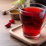 dereń jadalny właściwości Ma działanie przeciwzapalne i antybakteryjne. Czerwone owoce derenia to skarbnica witamin