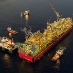 Ma prawie pół kilometra długości. Ten pływający kolos bije wszelkie rekordy