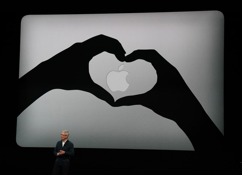 Macbook Air ma do dzisiaj bardzo wielu fanów /AFP