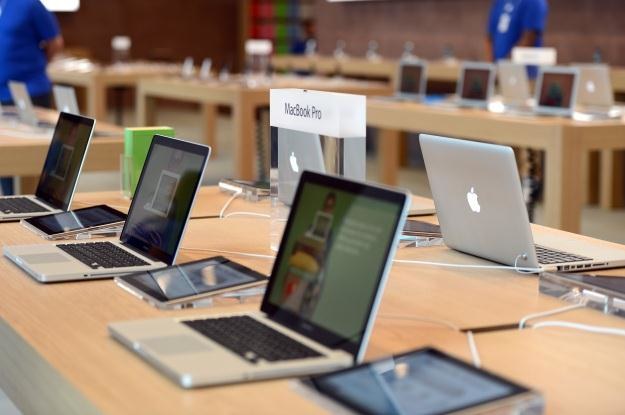 MacBook Pro, iPad plus iPhone - idealne połączenie /AFP