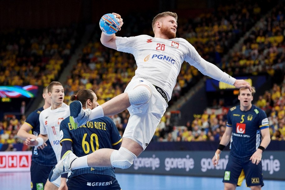 Maciej Gębala podczas meczu ze Szwecją w grupie F mistrzostw Europy piłkarzy ręcznych, styczeń 2020 / 	Adam Warżawa    /PAP