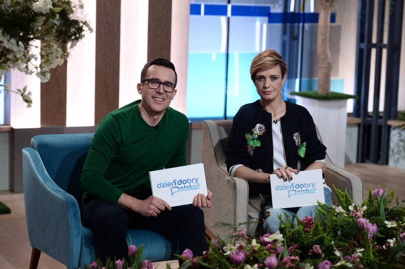 Maciej Kurzajewski i Paulina Chylewska na planie programu "Dzień dobry Polsko!", fot. z oficjalnego profilu TVP1 /Facebook