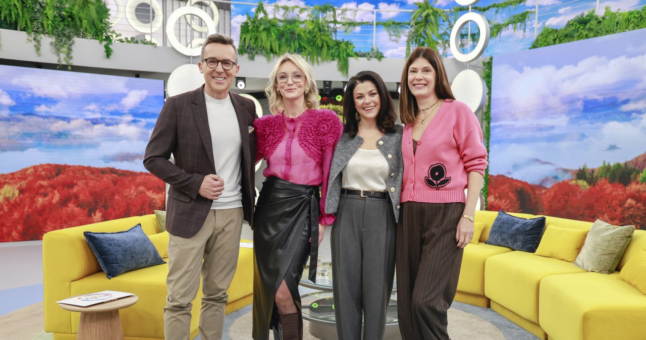 Maciej Kurzajewski, Karina Kunkiewicz, Katarzyna Cichopek i Joanna Sydor w programie "halo tu polsat" /Gałązka /AKPA