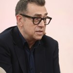 Maciej Orłoś parę razy mocno nabałaganił w swoim życiu. Wiedzą coś o tym trzy byłe żony dziennikarza