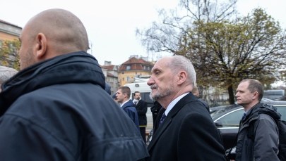 Macierewicz: Jeśli Polska ma być niepodlegla, musi mieć większą armię
