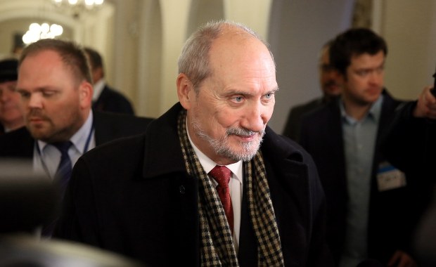 Macierewicz: Komisja smoleńska - w przyszłym tygodniu