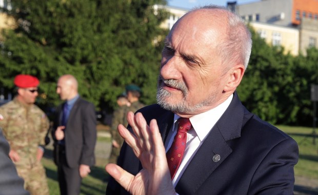 ​Macierewicz: Nie było zaproszenia do Moskwy od Anodiny