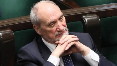 Macierewicz o polityce Putina: To wszystko iluzja, udawanie