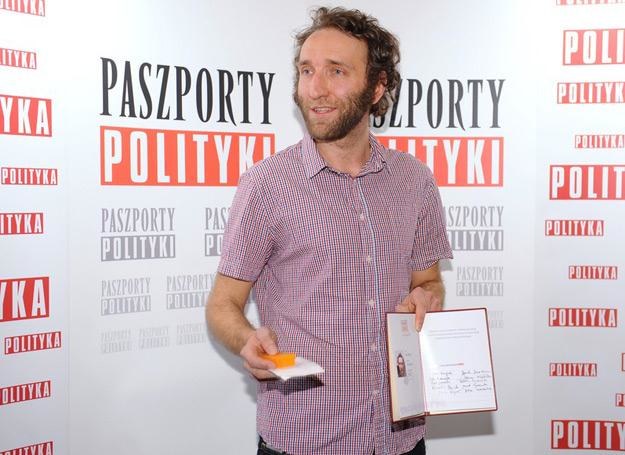 Macio Moretti odebrał Paszport "Polityki" w kategorii "muzyka popularna " - fot. Bartosz Krupa /East News