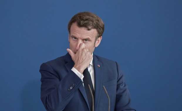 Macron chce grać ostro. UE szykuje odwet na cyfrowych gigantach