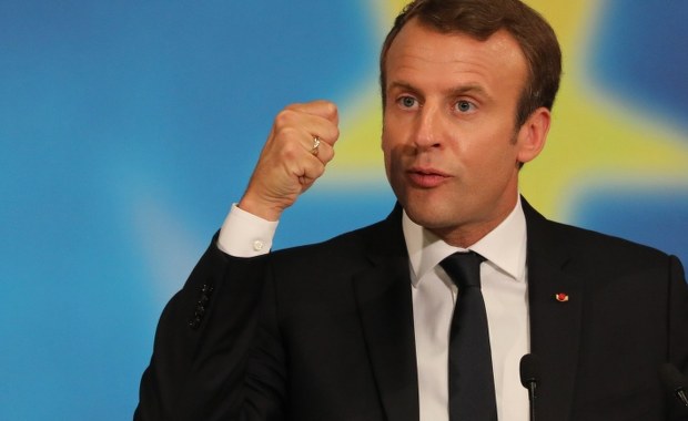 "Macron dał dowód swej hipokryzji". Kolejny atak przeciwko polskiemu rządowi