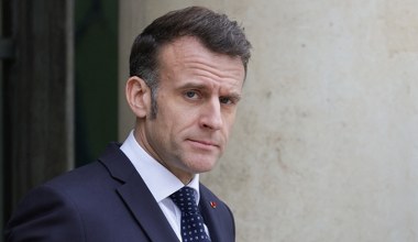 Macron komentuje kontrowersyjną umowę. "Zła niespodzianka"