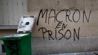 Macron ma spotkać się ze związkowcami i pracodawcami