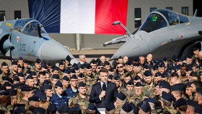 Macron mobilizuje siły do ochrony polskiej przestrzeni powietrznej