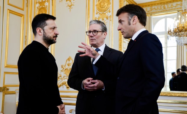 Macron ogłasza: Specjalna misja uda się na Ukrainę