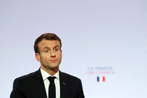 Macron otrzymał pismo w sprawie zwrotu afrykańskich dzieł krajom, z których pochodzą /Thibault Camus / POOL /PAP/EPA