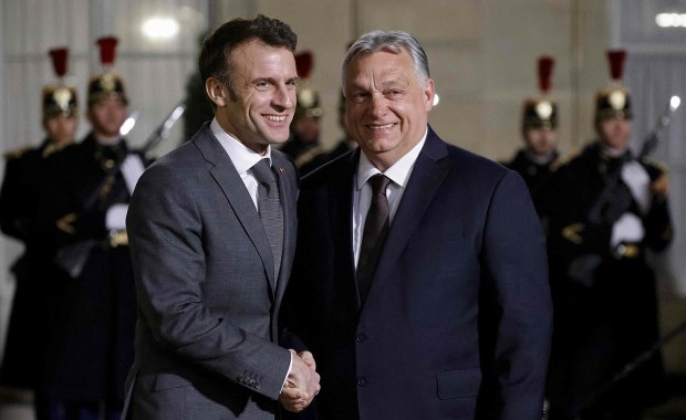 Macron spotka się z Orbanem w Paryżu przed szczytem UE