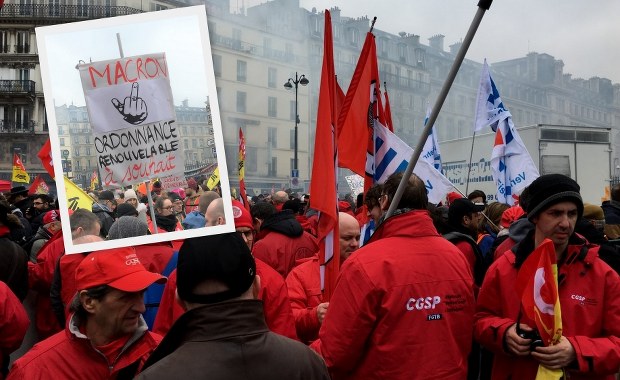 "Macron - wybiła twoja godzina!". Gigantyczna fala protestów we Francji