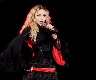 Madonna pokazała pierwotny teledysk do "American Life". 20 lat temu wywołałaby skandal?