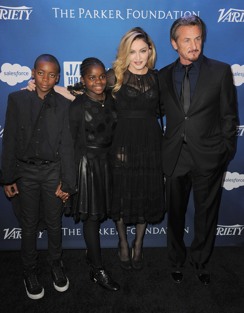 Madonna, Sean Penn /Angela Weiss /Getty Images