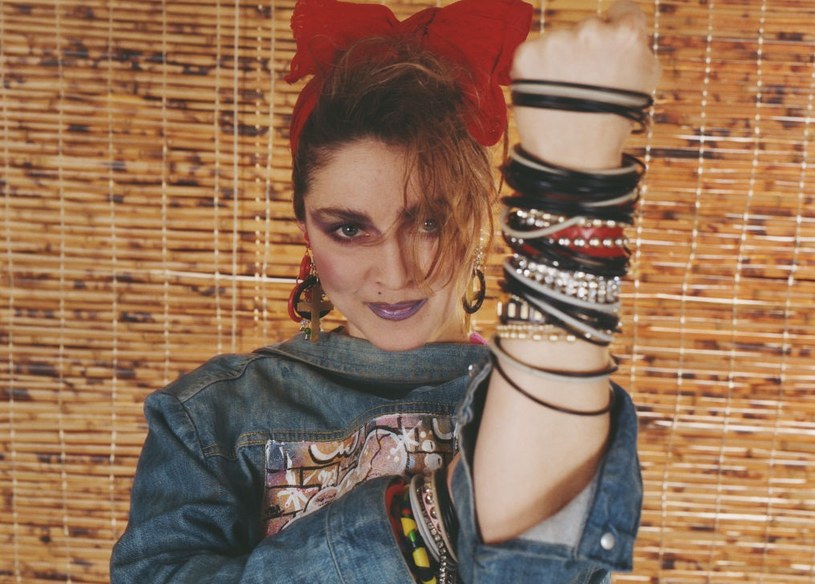 Madonna to nie tylko "królowa popu", ale i ikona stylu /Michael Putland/Getty Images /Getty Images