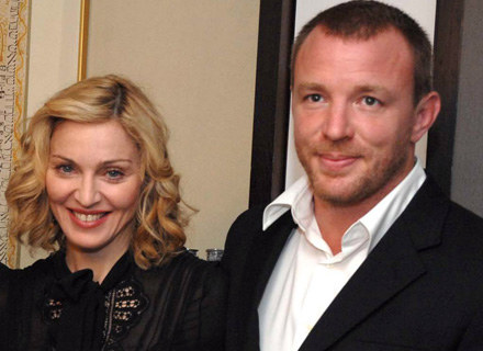 Madonna z mężem Guy'em Ritchiem pomagają Malawi - fot. GPO /Getty Images/Flash Press Media