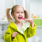Mądra higiena jamy ustnej u dzieci