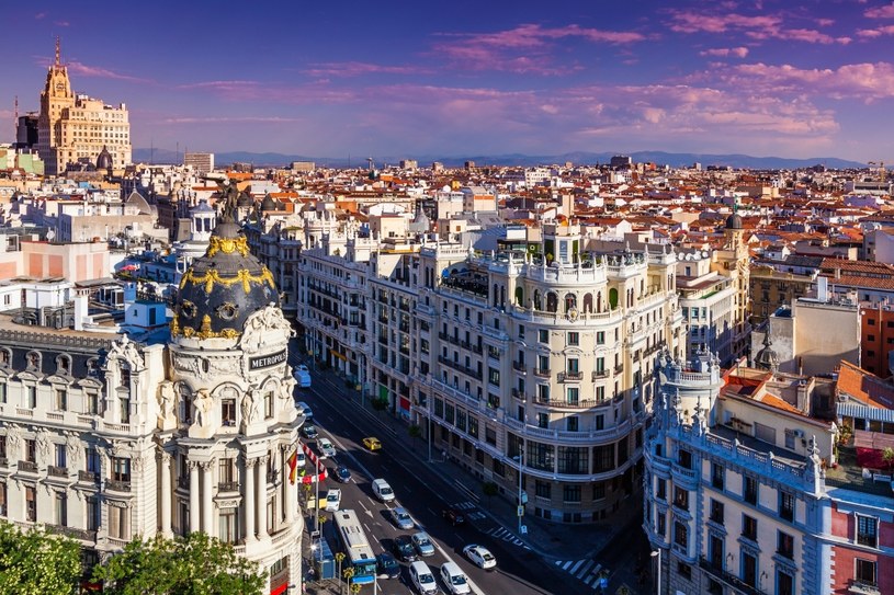 Madryt. Rząd chce kontrolować ceny wynajmu mieszkań /123RF/PICSEL
