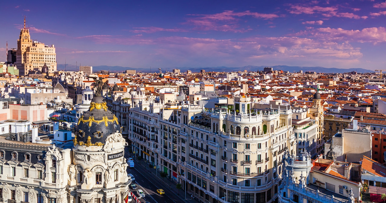Madryt. Rząd chce kontrolować ceny wynajmu mieszkań /123RF/PICSEL