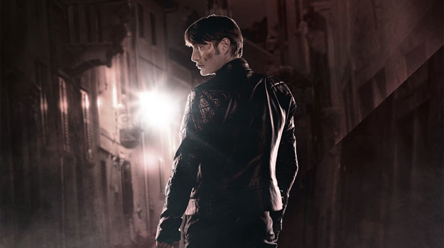 Mads Mikkelsen na plakacie trzeciego sezonu "Hannibala" /materiały prasowe