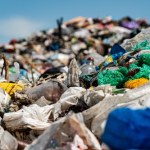 Mafia śmieciowa. Kolejne zatrzymania i gigantyczne koszty utylizacji