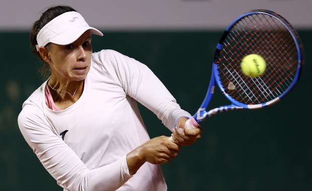 Magda Linette żegna się z French Open. Przegrała ze znacznie niżej notowaną 18-latką