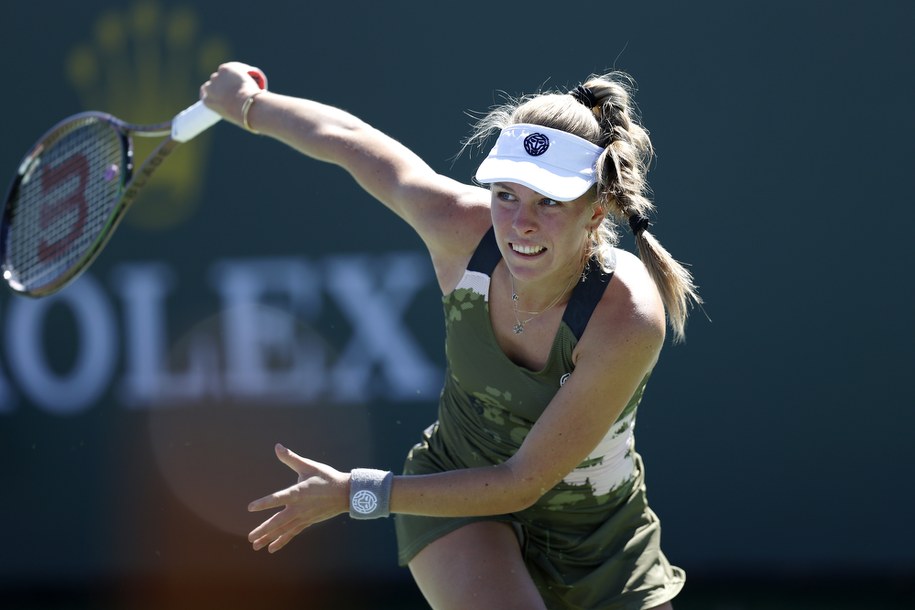Magdalena Fręch podczas turnieju w Indian Wells /JOHN G. MABANGLO /PAP/EPA