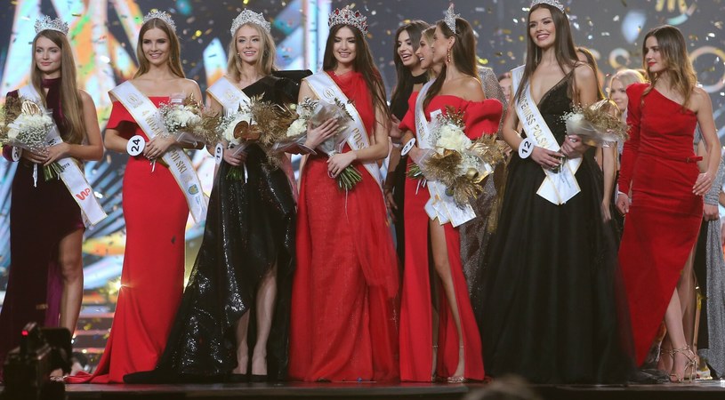 Magdalena Kasiborska wygrała wybory Miss 2019. W tym roku musi pożegnać się z koroną /VIPHOTO /East News