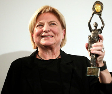 Magdalena Łazarkiewicz received the Jantar 40th Anniversary Prize