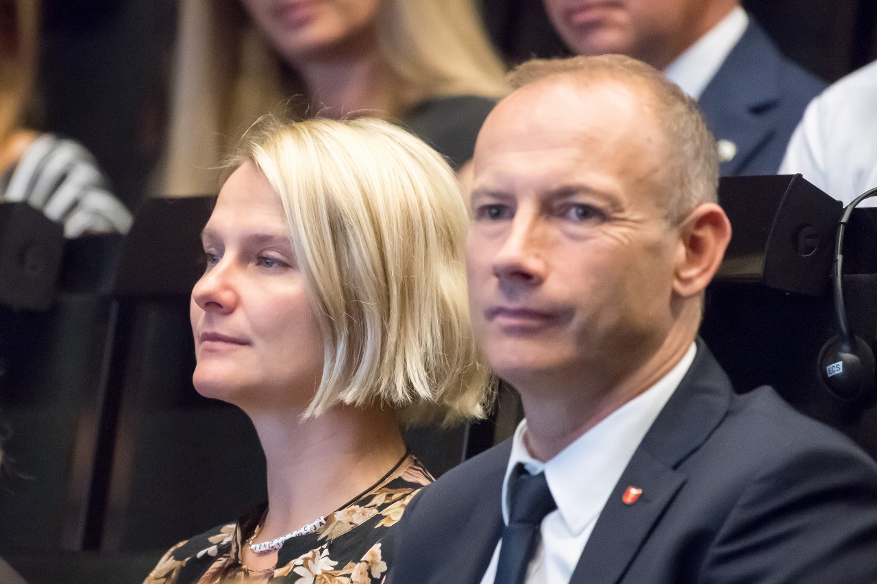 Lech Walesa Zostal Dziadkiem Wielka Radosc W Rodzinie Bylego Prezydenta Pomponik Pl