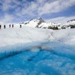 Magiczne jaskinie zmieniają się każdego dnia. Cud natury na lodowcu