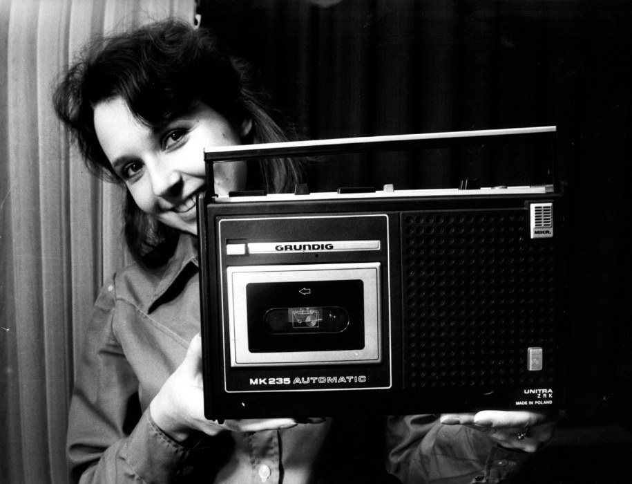 Magnetofon kasetowy MK 235 /Marian Sokołowski    /PAP