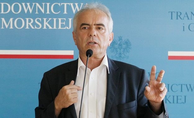 Majątek byłego wiceministra transportu pod lupą CBA /Paweł Suparnak /PAP