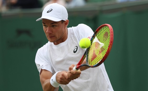 Majchrzak walczył dzielnie. Polak żegna się z Wimbledonem 