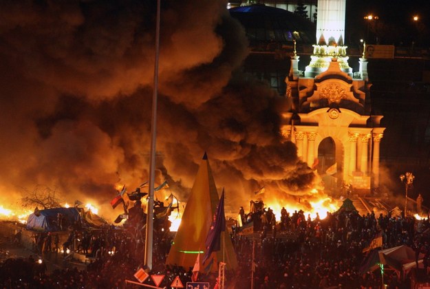 Majdan w ogniu /IGOR KOVALENKO /PAP/EPA