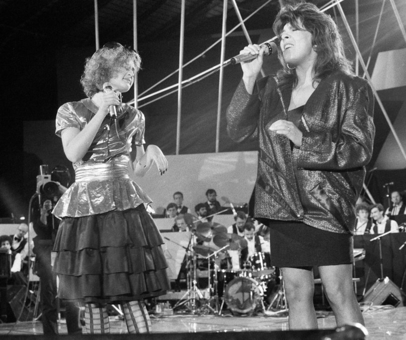 Majka Jeżowska i Krystyna Prońko na festiwalu w Opolu w 1986 roku /Jacek Barcz /Agencja FORUM